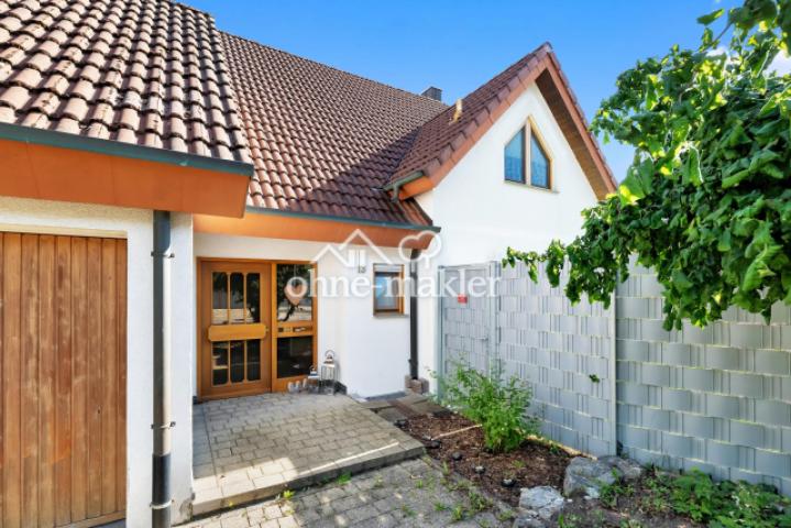 Außenansicht Eingangsbereich
