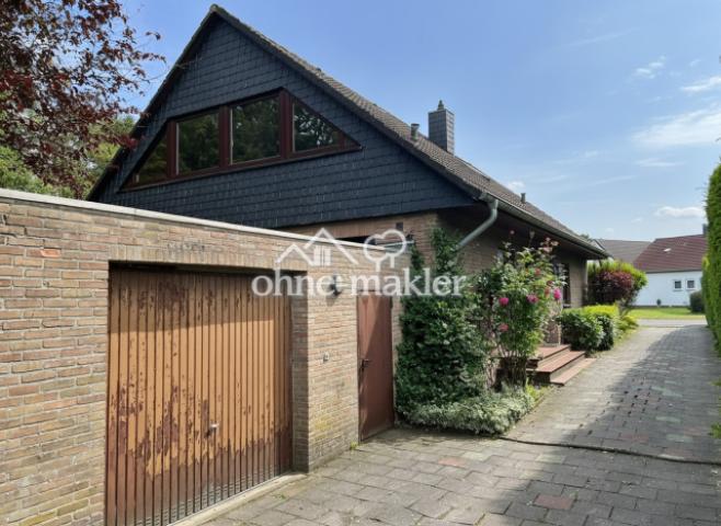 Garage & Einfahrt