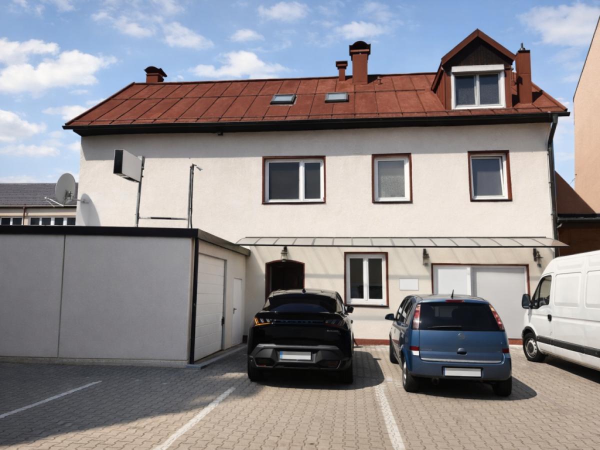 Aussenansicht (KI Staging)