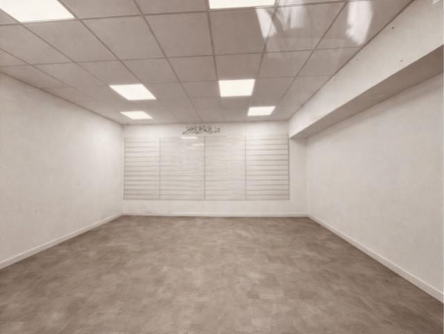 Verkaufsraum (KI Staging)