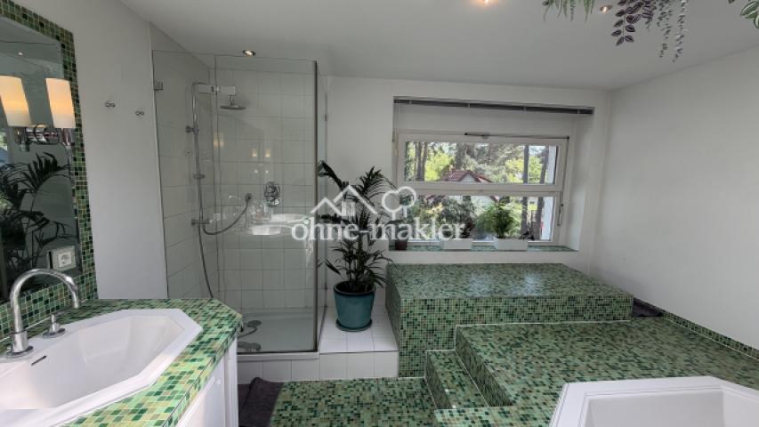 Badezimmer 1.OG