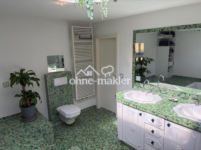 Badezimmer 1.OG