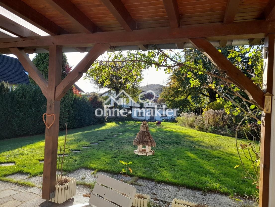Garten mit Annexbau 2