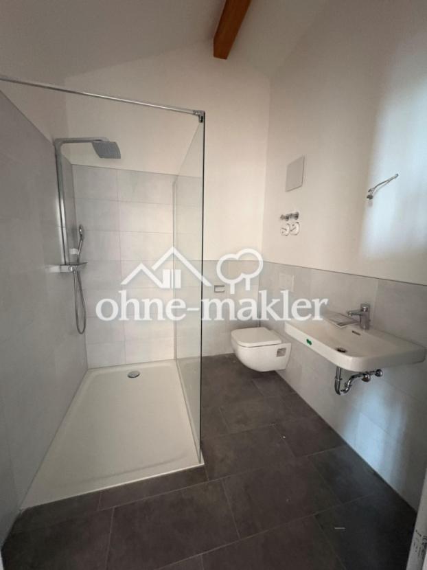 Badezimmer 2