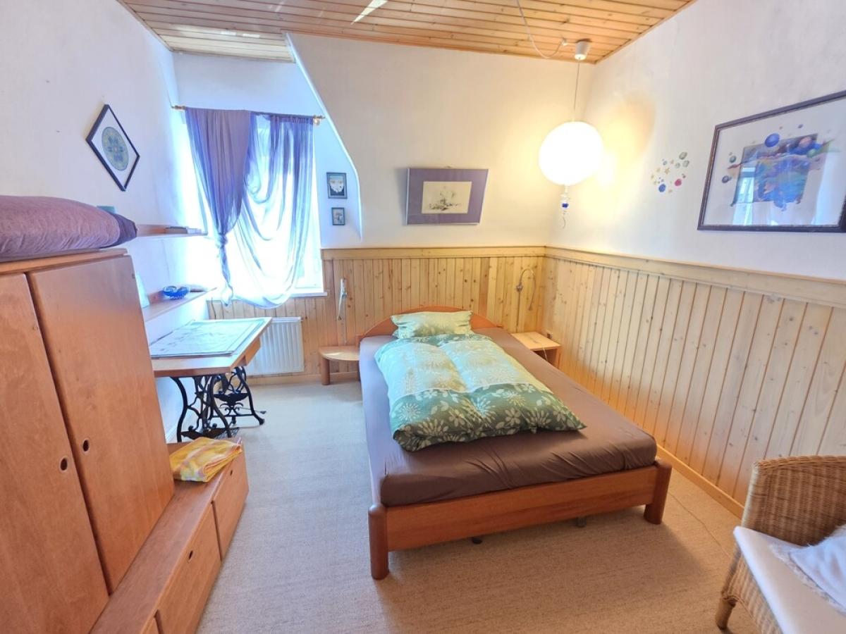 Schlafzimmer 2 - DG