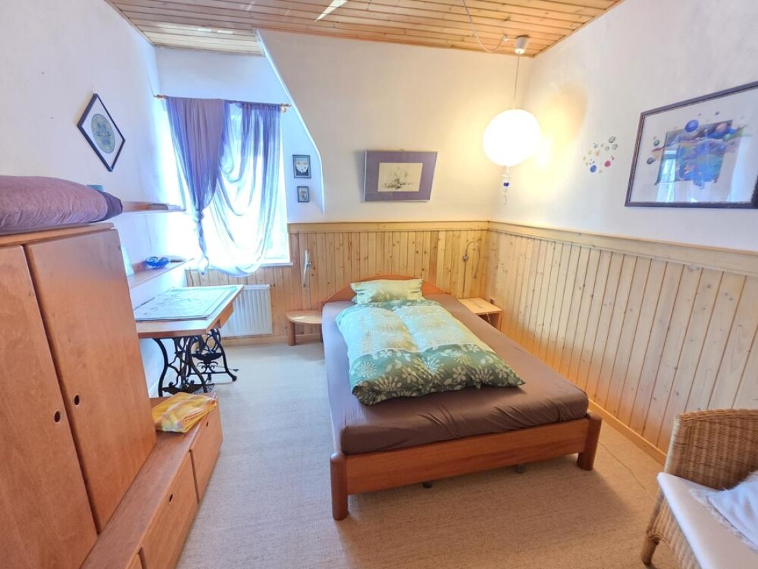 Schlafzimmer 2 - DG