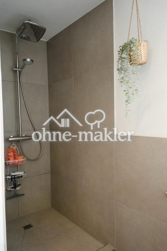 Dusche OG