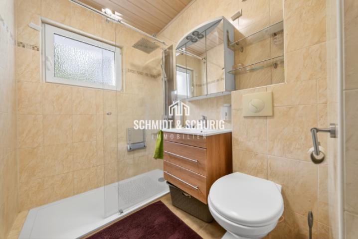 Badezimmer EG