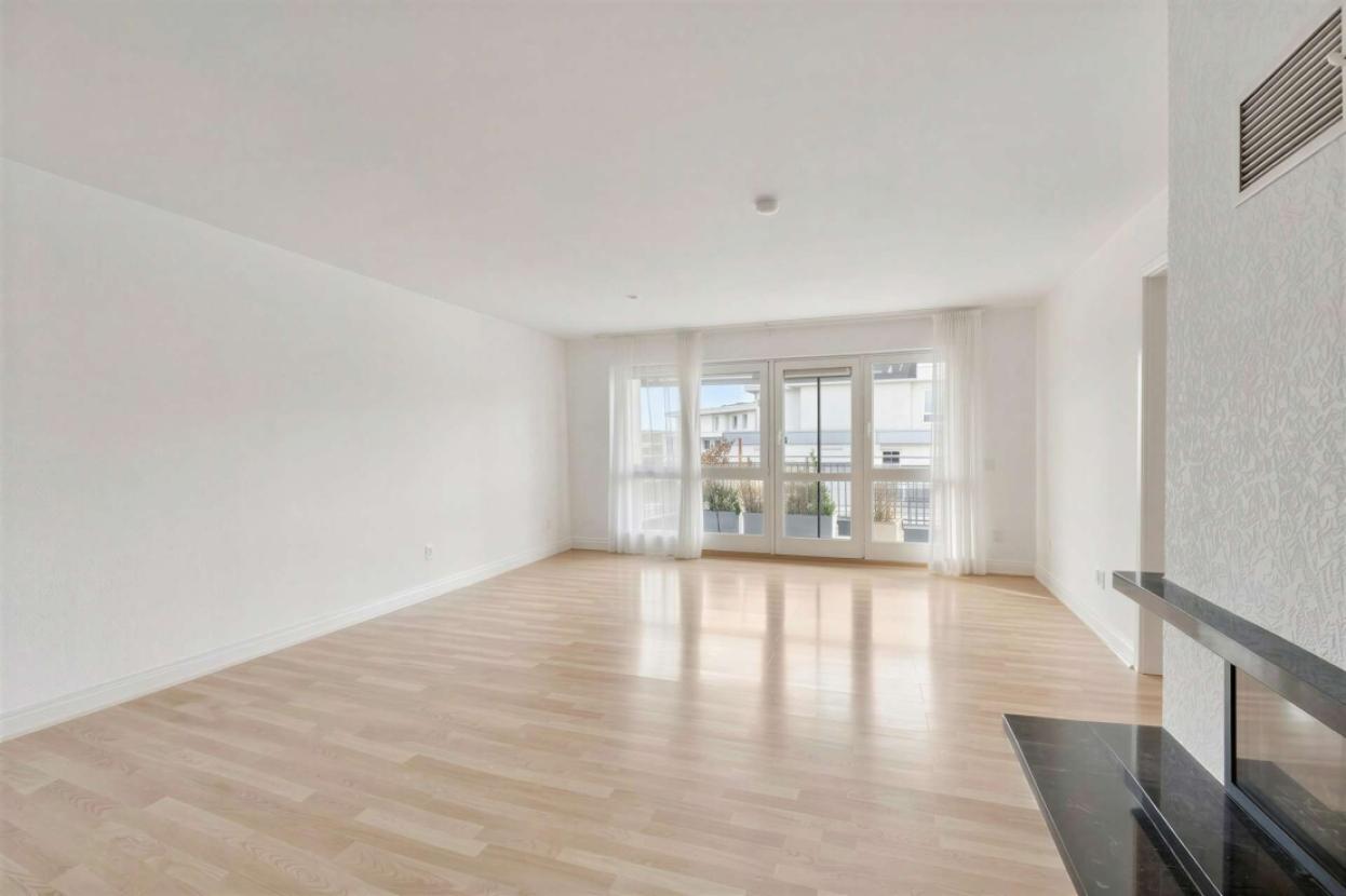 Homestaging Wohnzimmer Penthouse Wiesbaden (11) - (KI generiert)