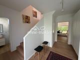 Diele mit Blick zum Esszimmer