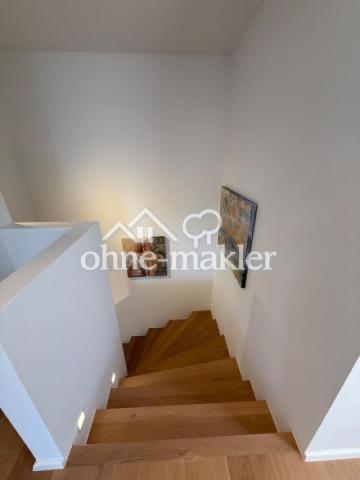 Treppe zum Obergeschoss