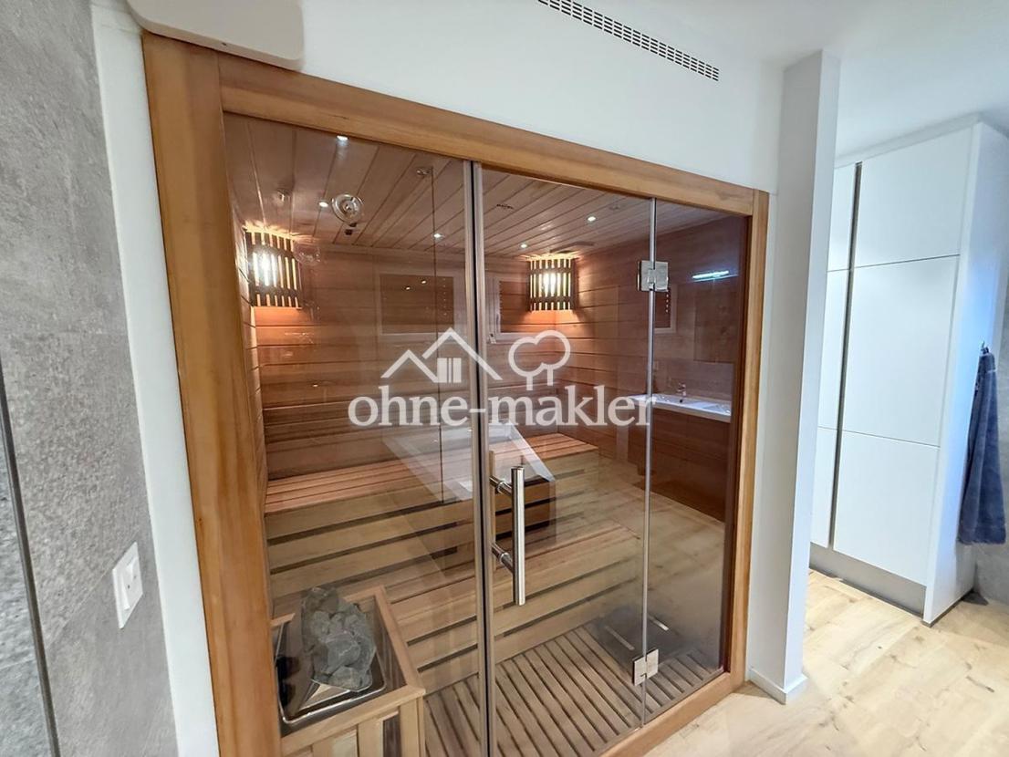 Sauna mit Glasfront