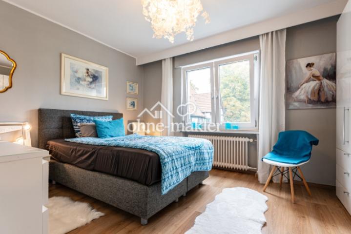 Zimmer -Blick in den Garten EG