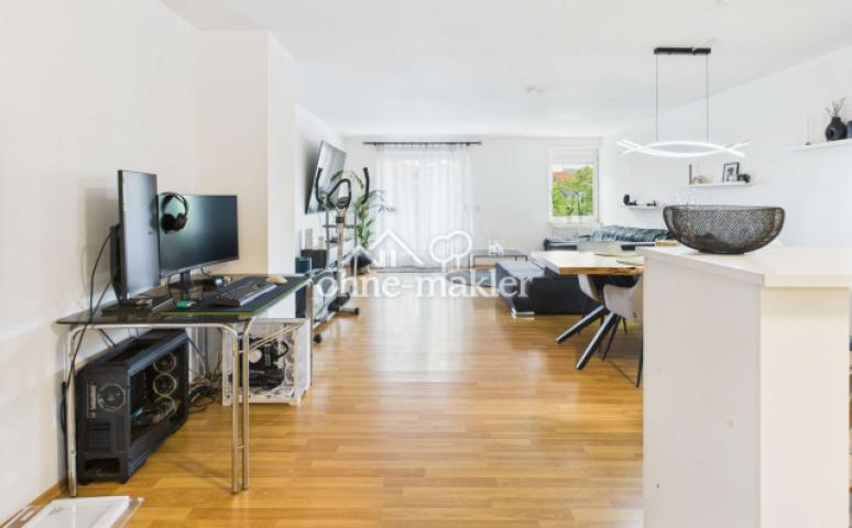 Wohn/Esszimmer