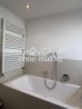 Großzügige Badewanne