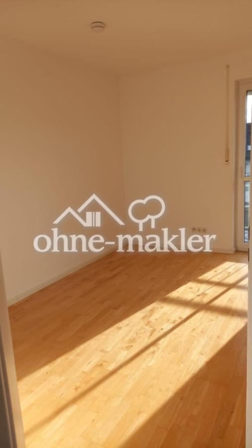 OG Zimmer 1 mit Balkon
