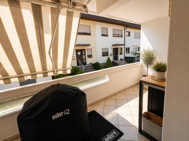 Loggia 2