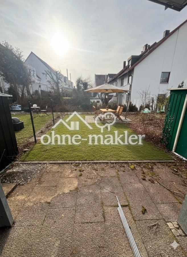 Terrasse mit Garten