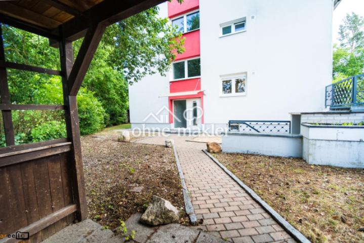 Außenaufnahme Eingangsbereich