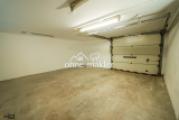 Garage (optional)
