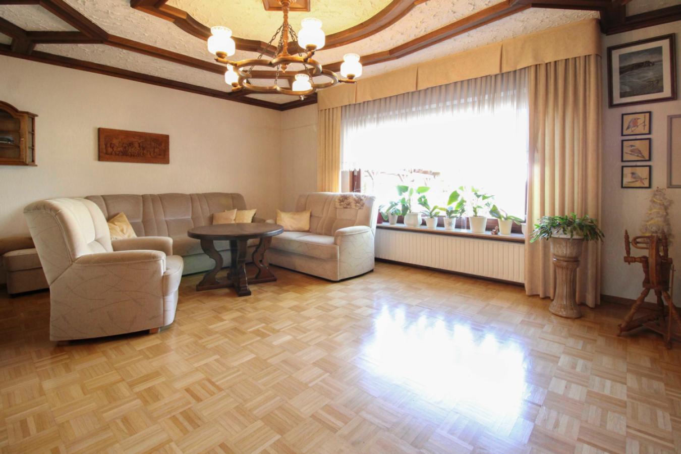 15 EG Wohnzimmer Wohnung 2