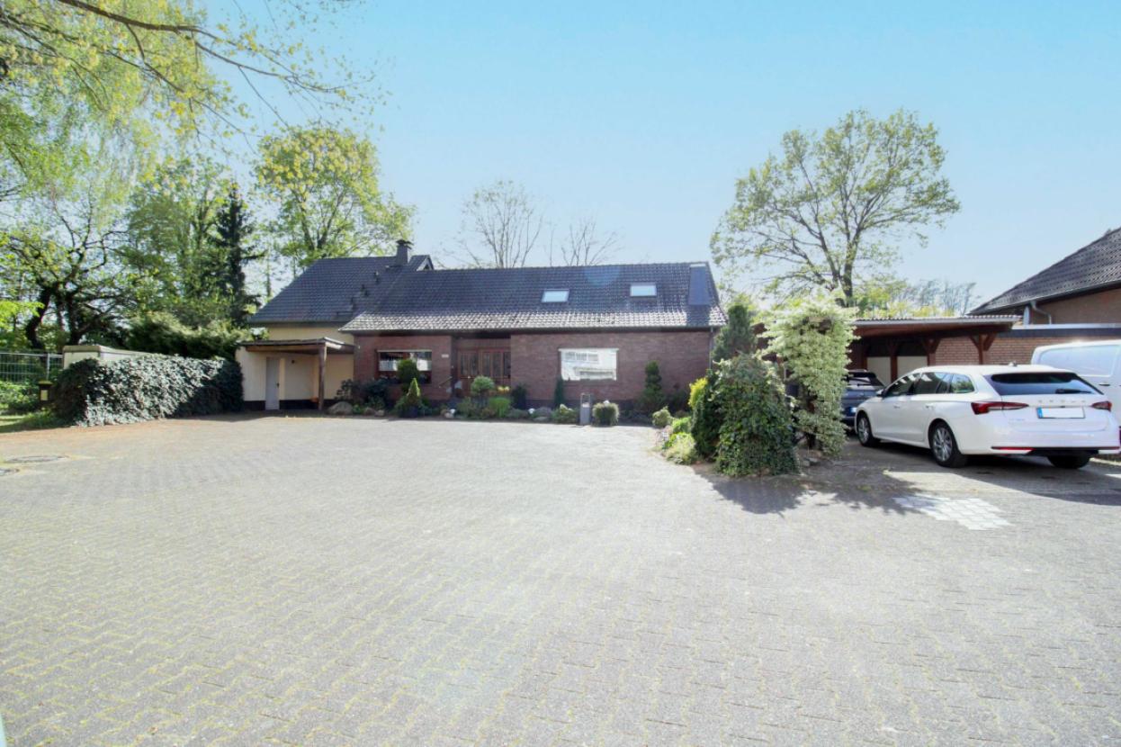 19 Haus vorne