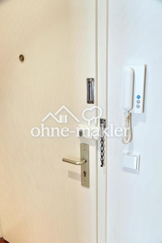 Flur, Wohnungstür