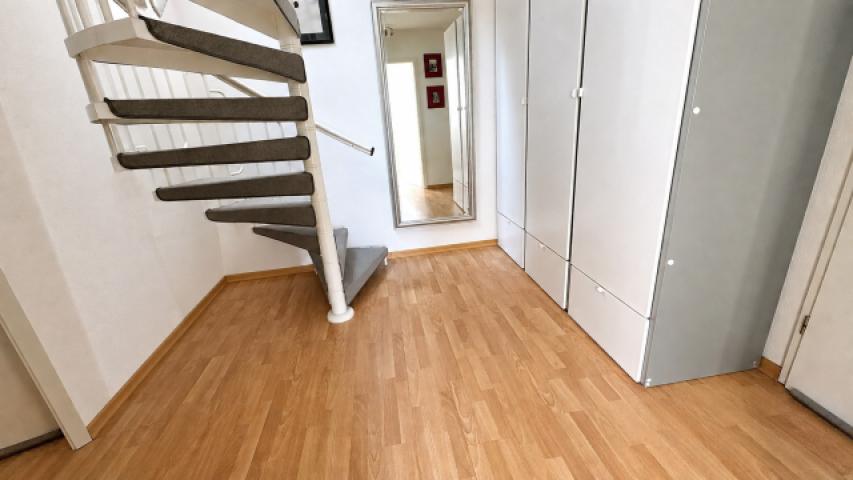 Flur Wendeltreppe