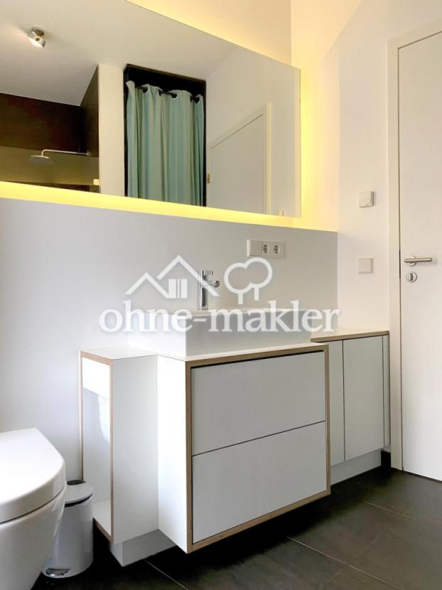 Badezimmer 1 / EG