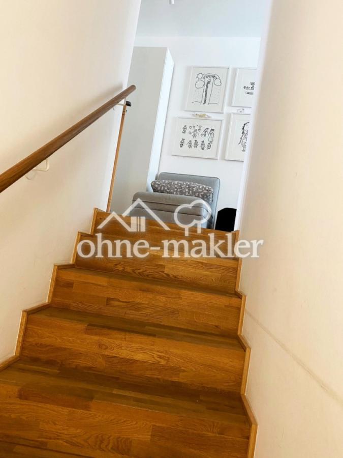 Treppe zum 1.OG