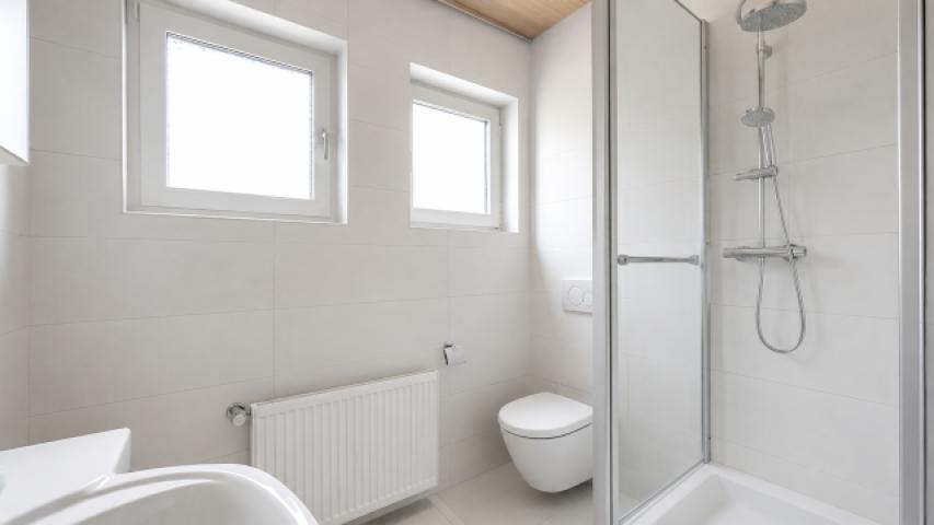 Badezimmer EG