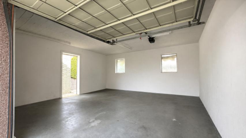 Garage Innen 
