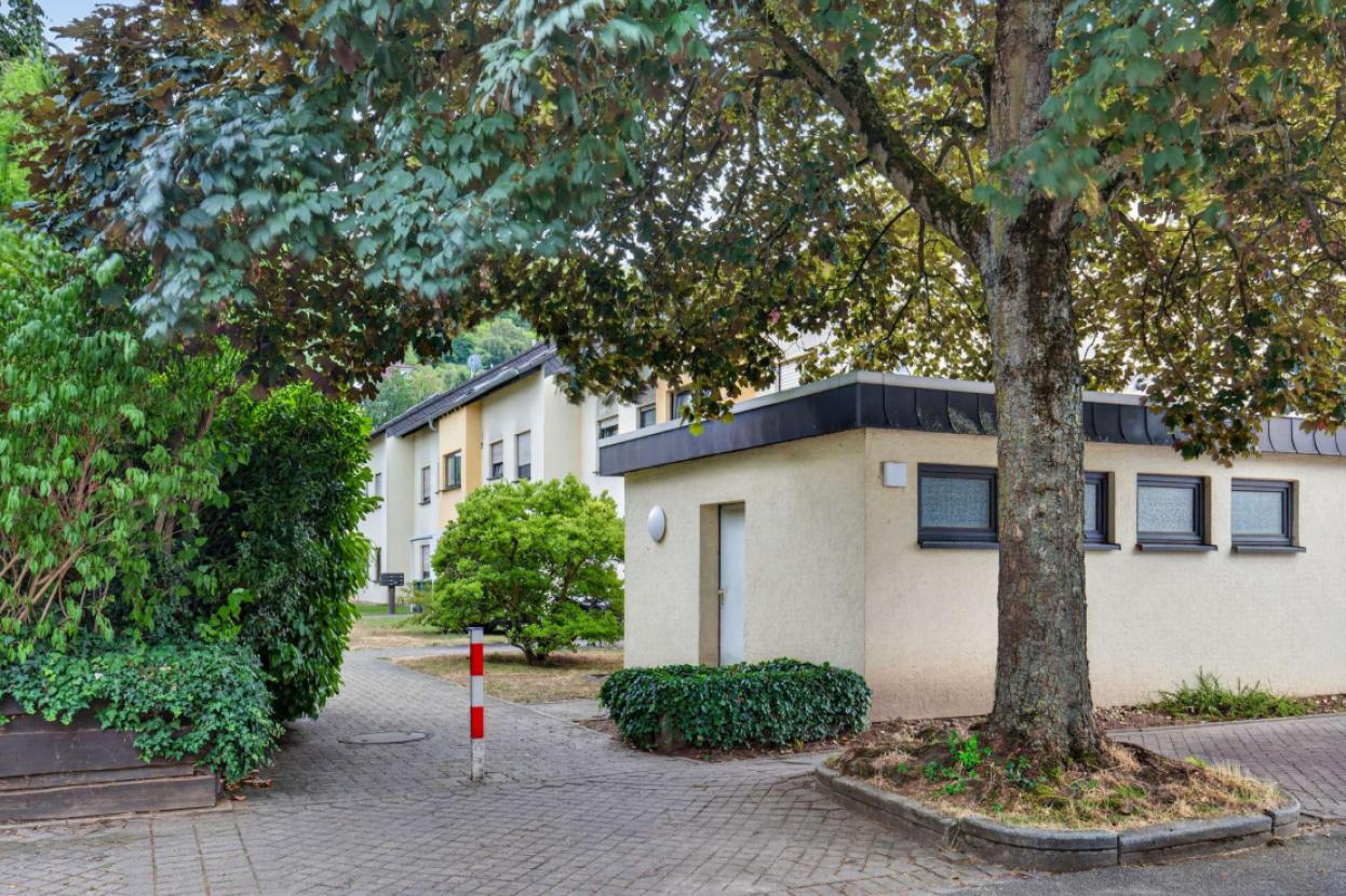 Straßenansicht