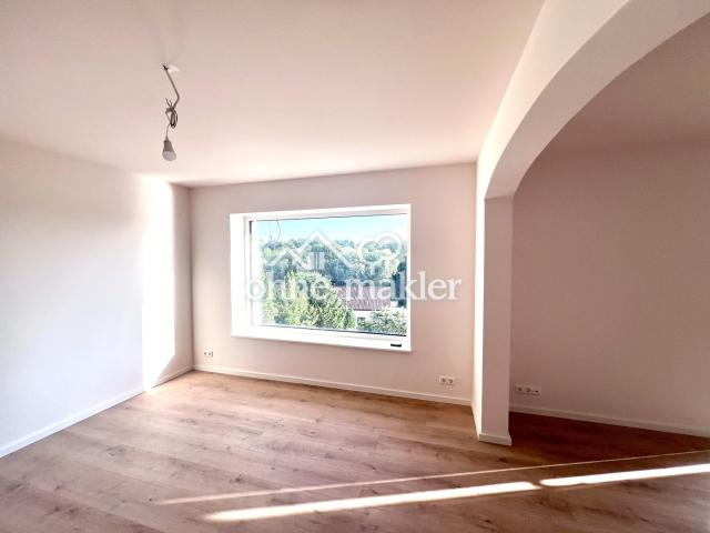 Esszimmer mit Sitzfenster