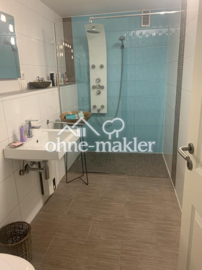Badezimmer 2