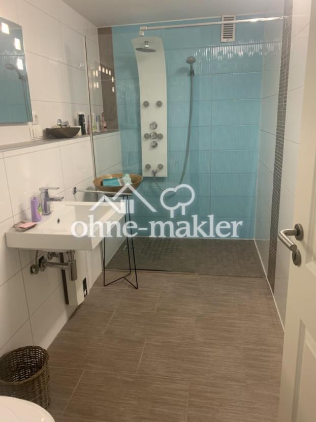 Badezimmer 2