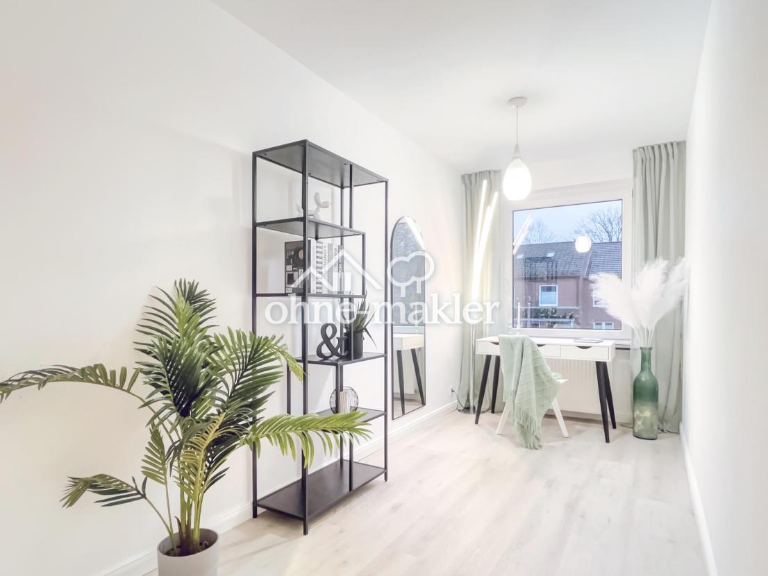 BÜRO/ KINDERZIMMER