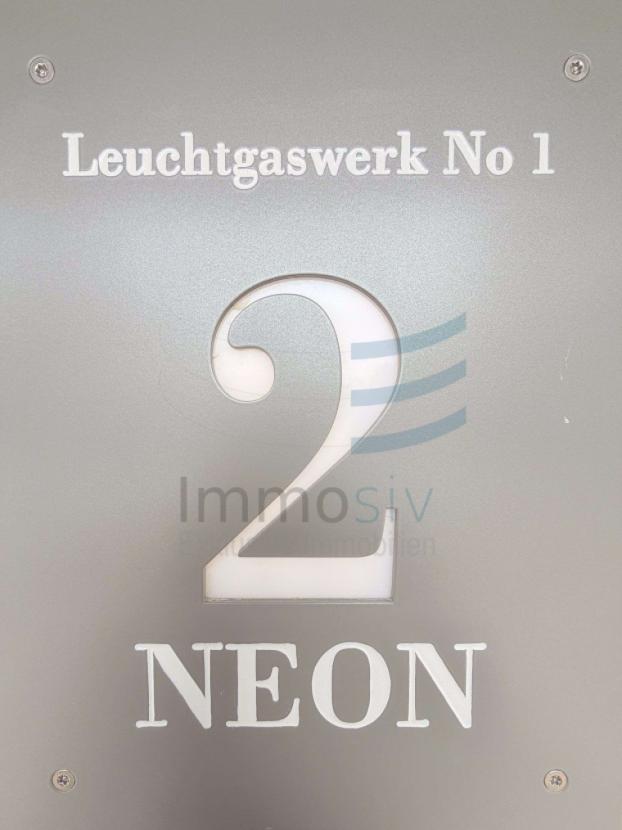 Hausnummer Schild.jpg