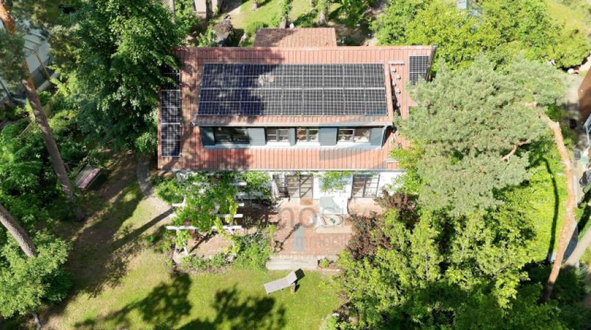 Luftaufnahme Solarpaneele