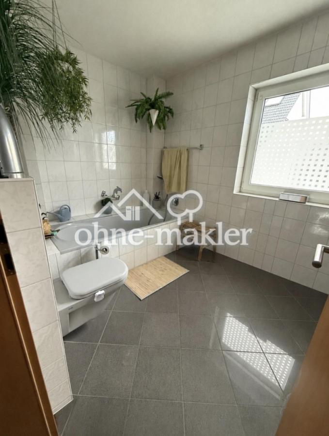 1.OG Badezimmer 1.2