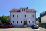 Haus straßenseitig 01