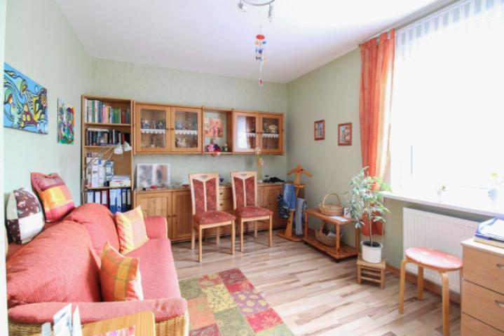Büro EG