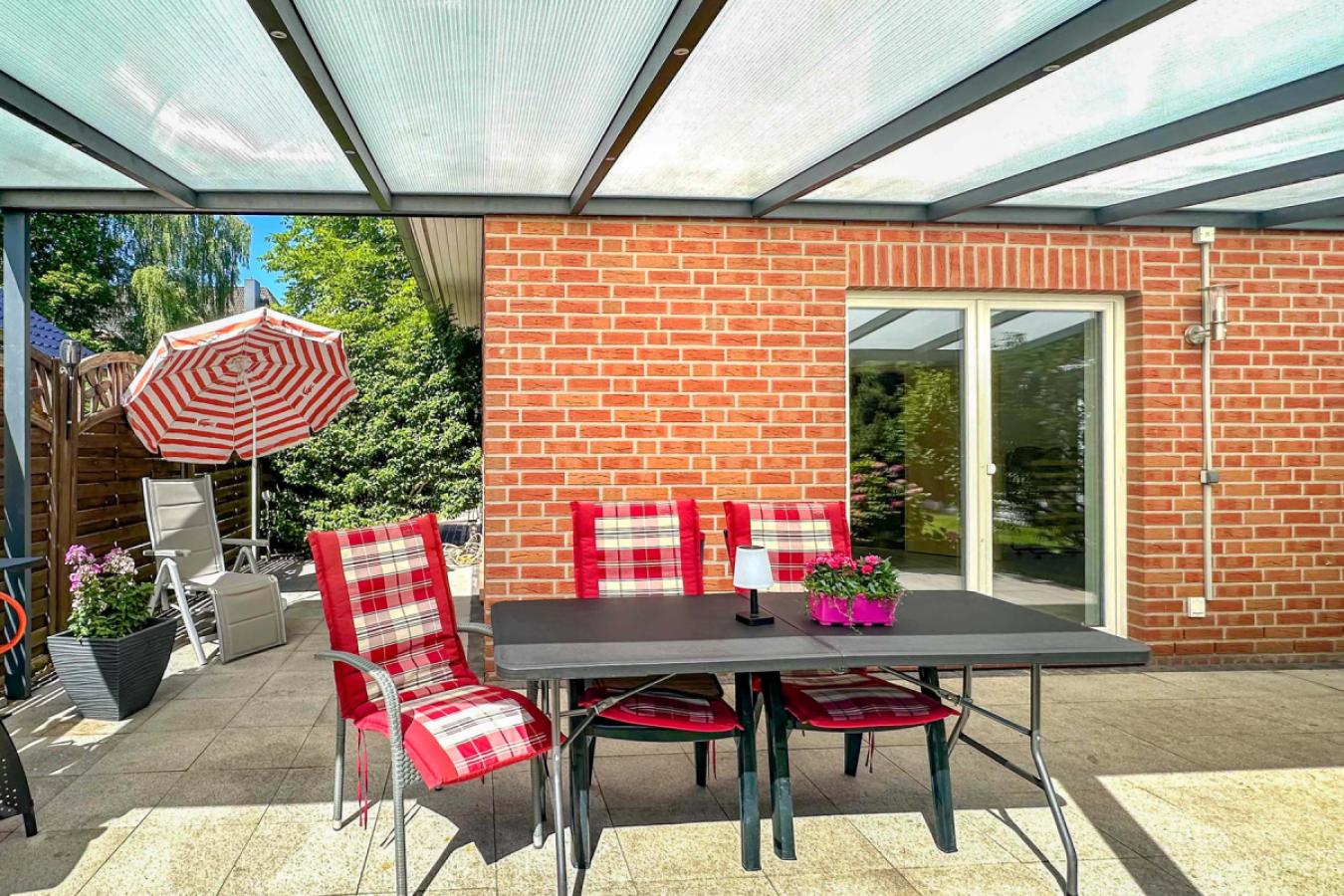 Überdachte Terrasse