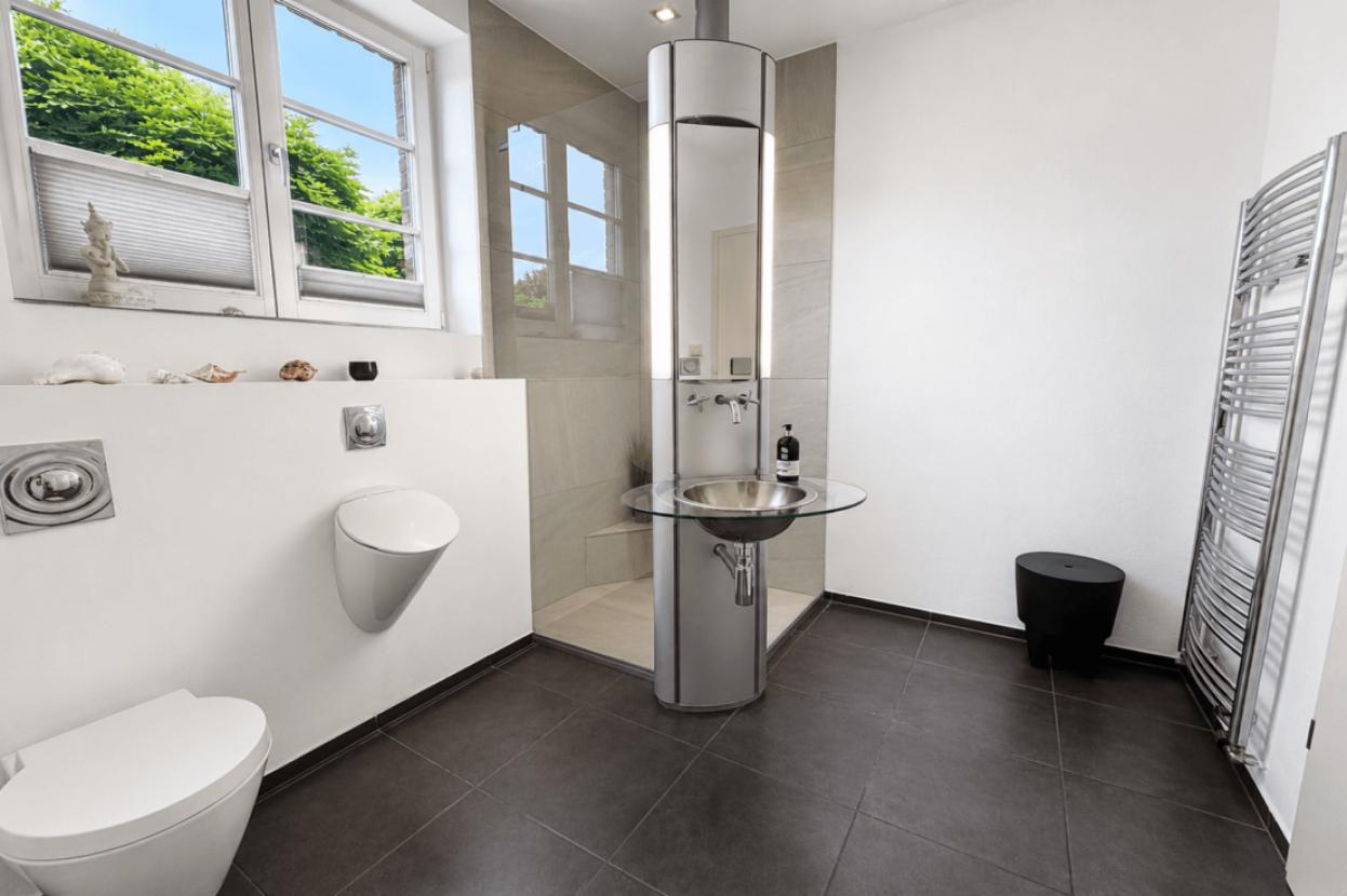 Gästebadezimmer EG