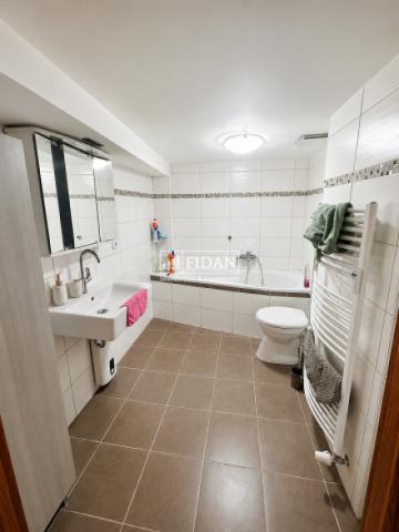 Badezimmer große Wohnung