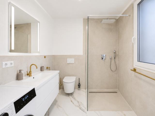 Badezimmer Apartment 1 EG