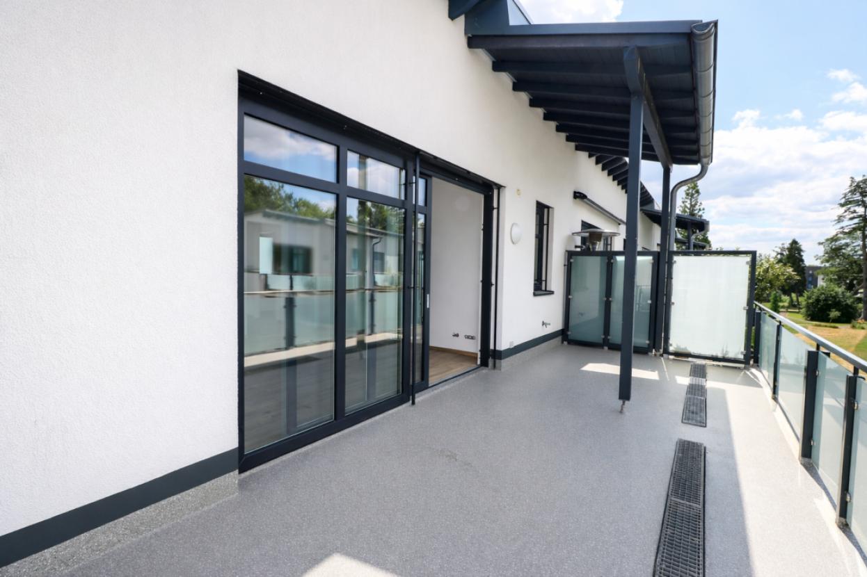 Balkon-Terrasse Süd-West (2)