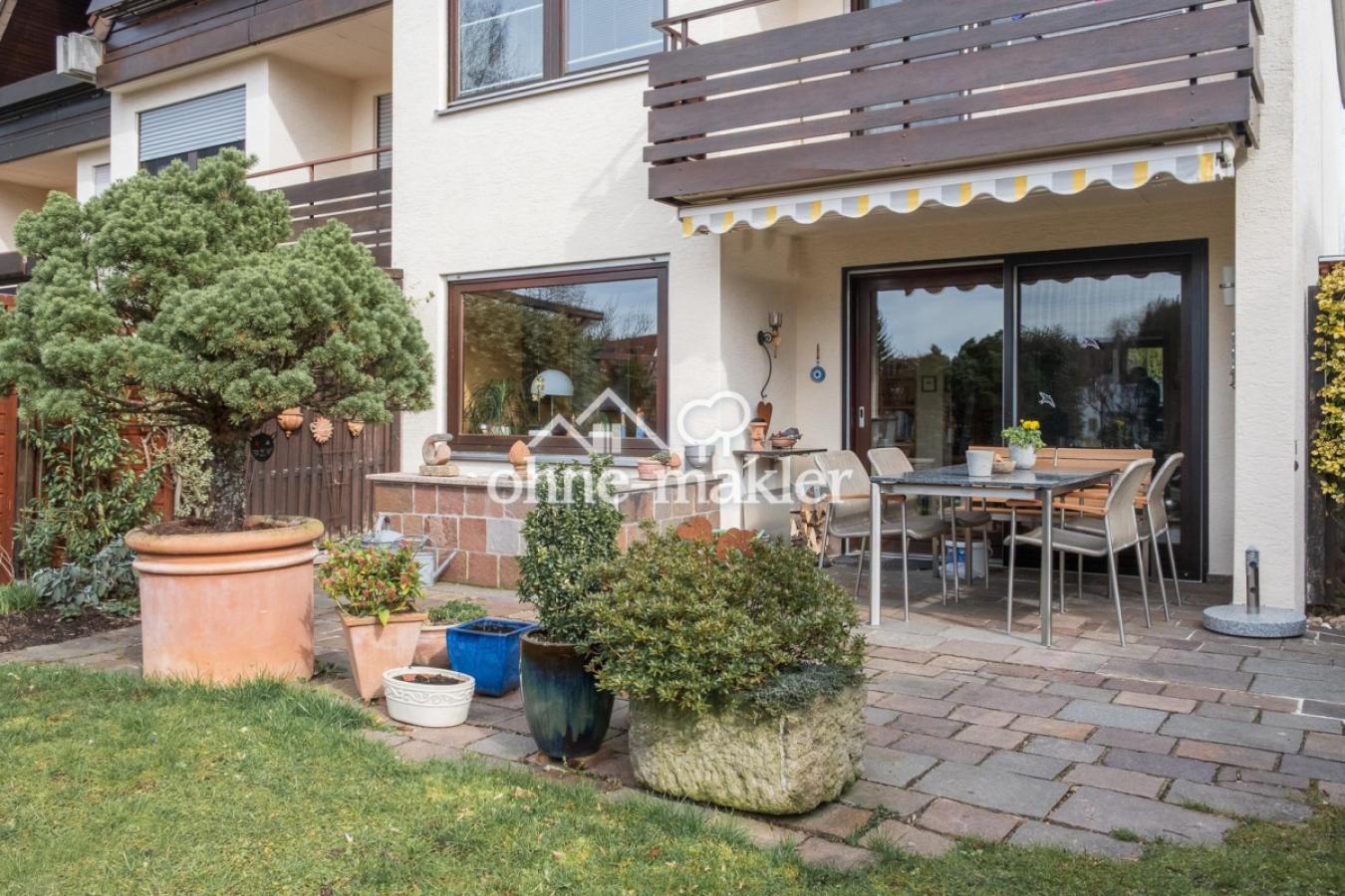 Grosszügige Terrasse