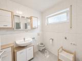 Bad mit Wanne/WC