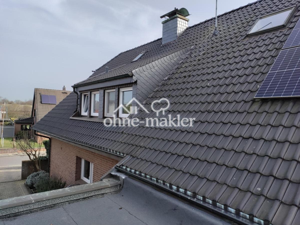 Dach mit Solaranlage